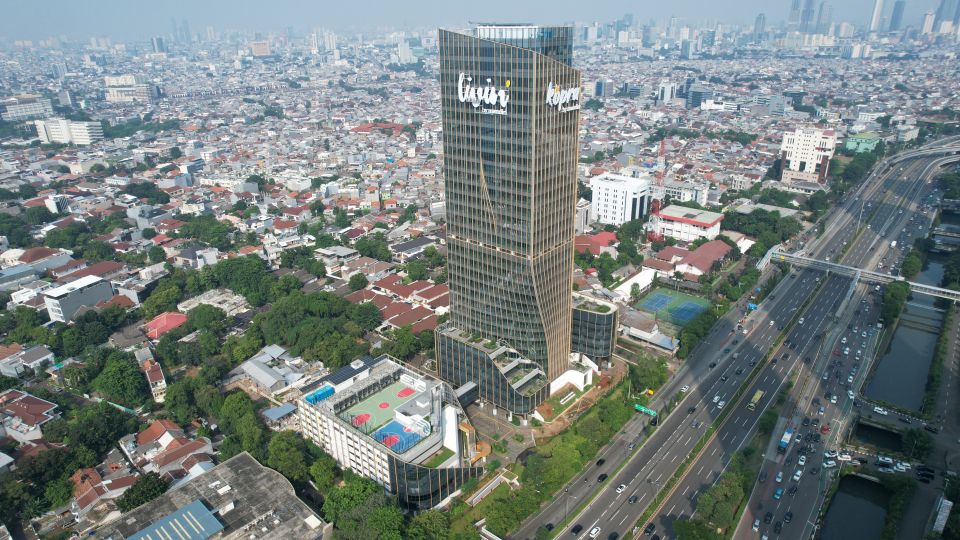 Mandiri It Center Slipi Alien Design Consultant Photo Courtesy Of The Studio